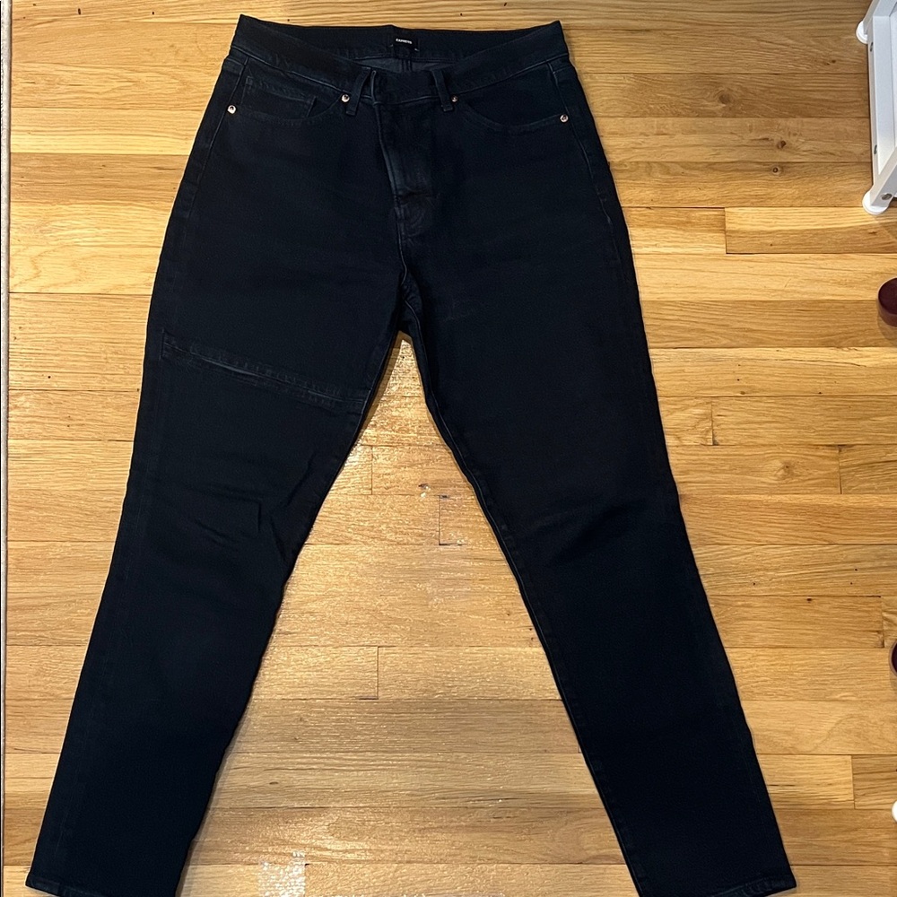 Express Women’s distress  Black Jeans